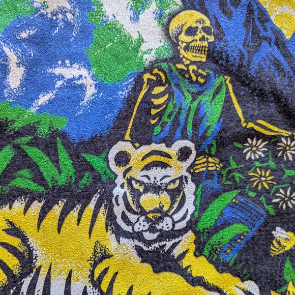 Dark Gray Graphic T-shirt, "Earth Was Better Without Us", M - Picture 4 of 9